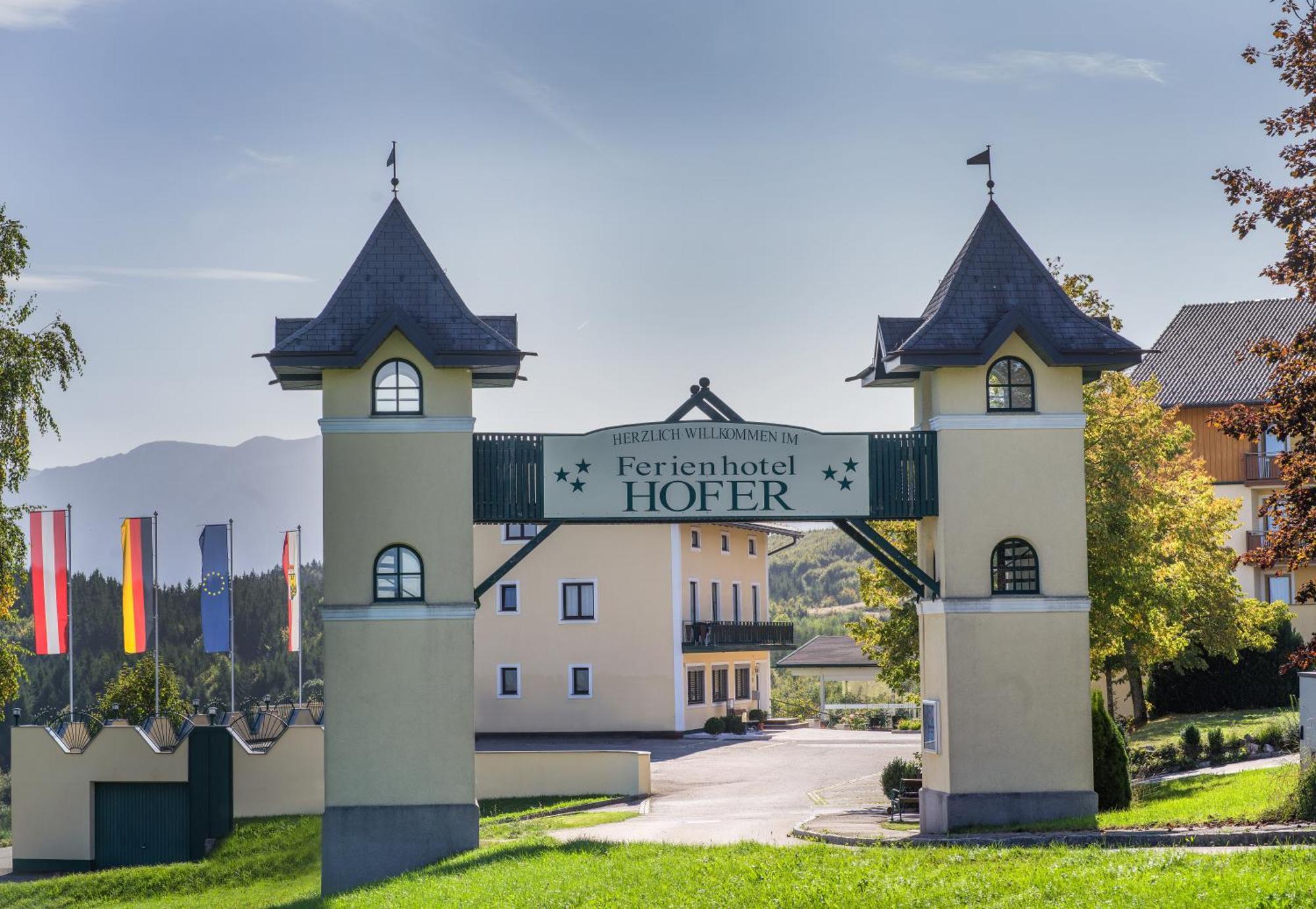 Ferienhotel Hofer superior Strass im Attergau Eksteriør billede